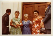 Pic-26.jpg: 1972/09/01 Debbie and Alan's Wedding - 1972