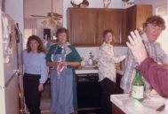 Pic-05.jpg: 1987/12/25?  Christmas - 1987