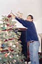 Pic-32.jpg: 2001/12/02 - Decorating the Tree