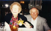 Pic-01.jpg: 1991/05/01 - Grandma Collins 96th Birthday - 1991?