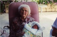 Pic-03.jpg: 1992/06/01 Grandma Collins 97th BD - 1992