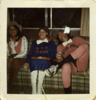 Image-40.jpg: 1975/10/31 Halloween - 1975?