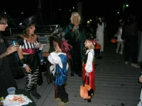 PA300007.JPG: 2004/10/30 - Halloween - 2004
