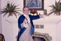 Pic-699.jpg: 1976 - Halloween