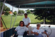 Pic-41.jpg: 1998/07/04 Family Reunion - Lake Barkley Kentucky - 1998