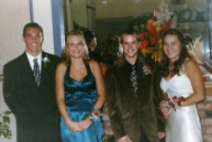 Pic-06.jpg: 1995/10/21 - Lisa's Homecoming Dance - 1995